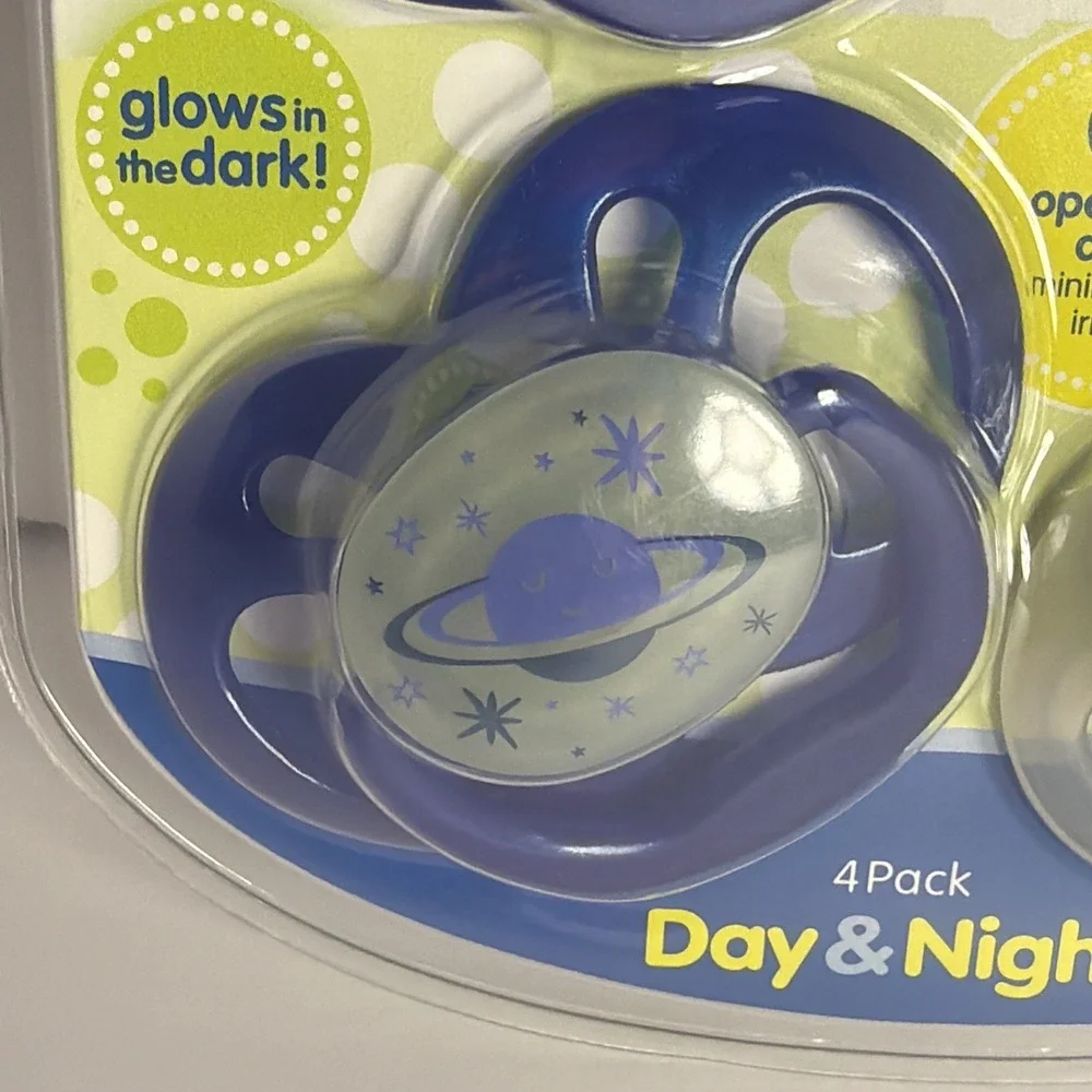 Drl Brown's Advantage Day & Night 4 Pack Pacifiers/Soothers Glow In Dark 6-18 M